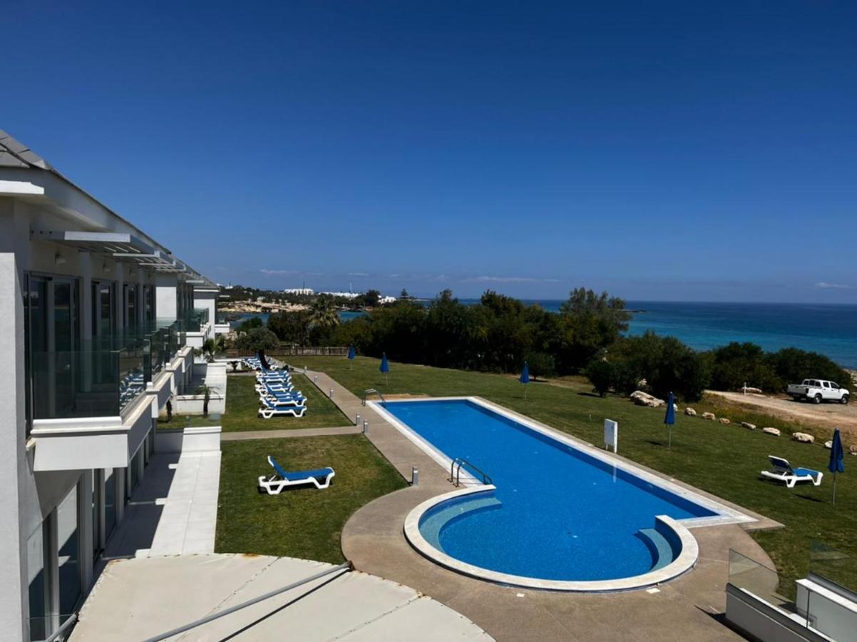 Ocean Suites Luxury Apartments Protaras Exteriér fotografie